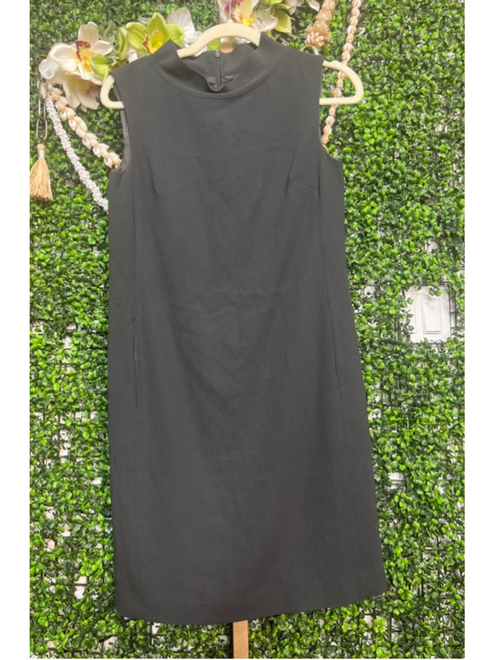 Women's Max Mara Black Gray Sleeveless Shift Mini Pocket Dress Size 6 Small